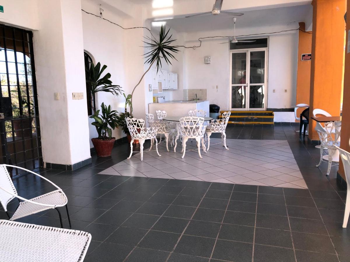 Casa Mexicana La Reyna Manzanillo Eksteriør bilde