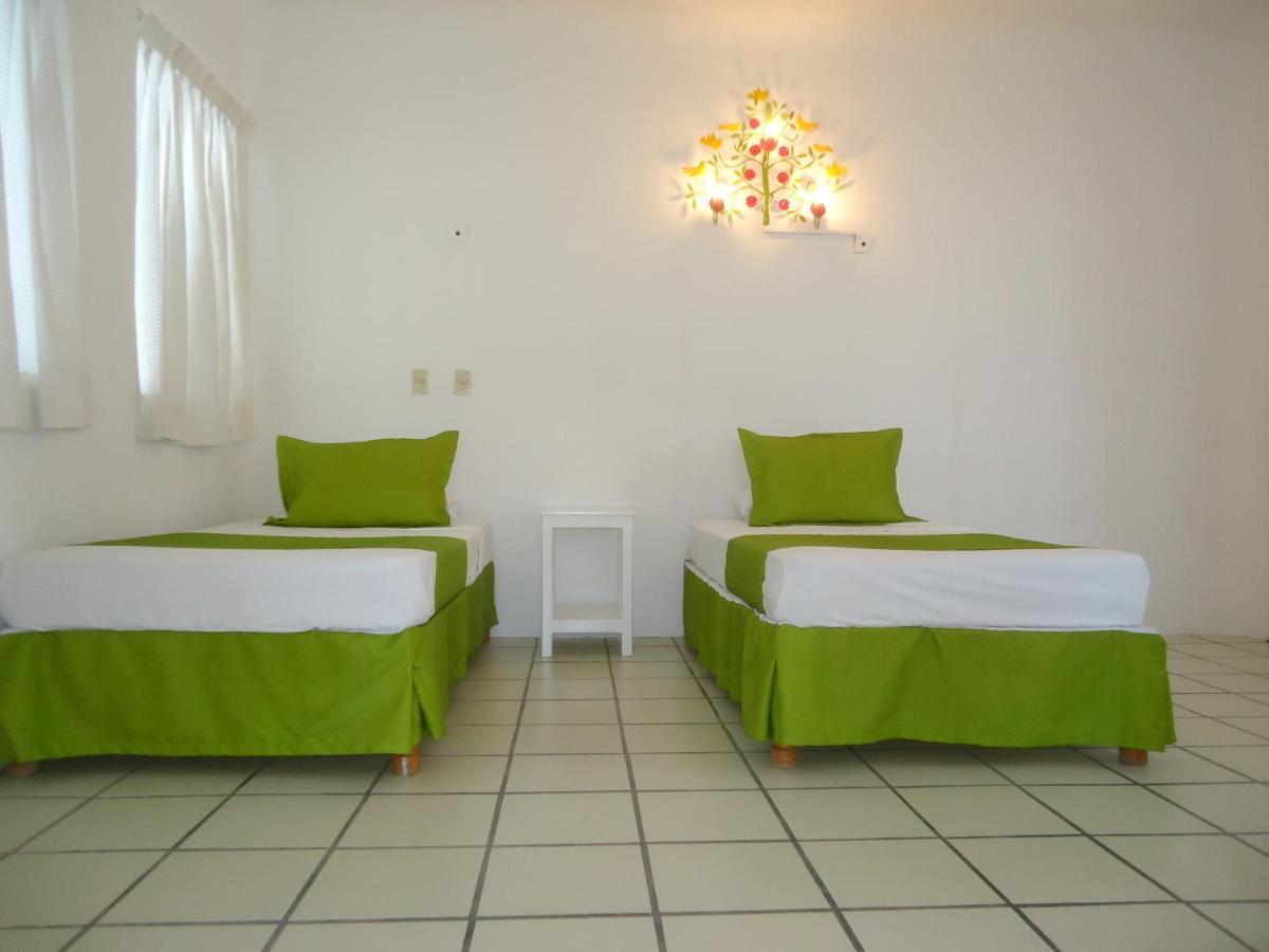 Casa Mexicana La Reyna Manzanillo Eksteriør bilde