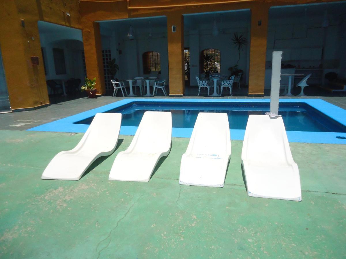 Casa Mexicana La Reyna Manzanillo Eksteriør bilde
